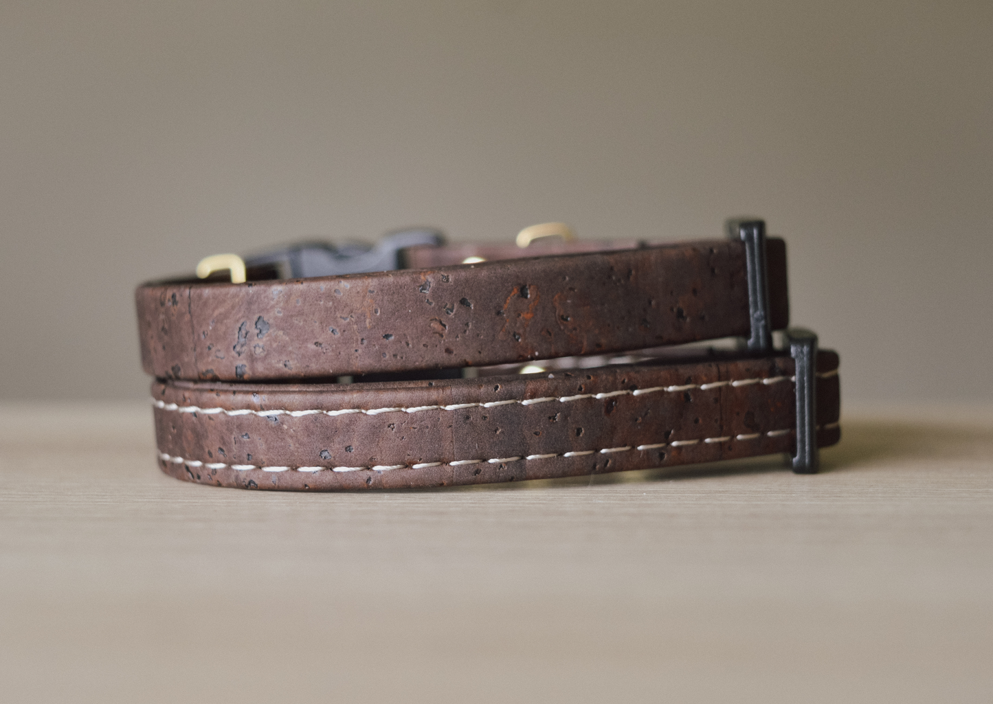 Cork Leather Breakaway Cat Collar in Cocoa